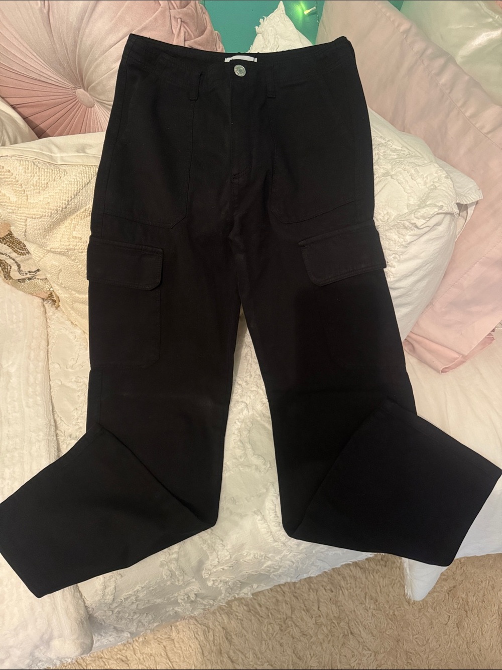 Zara Black Women's Cargo Pants with Flap Pockets